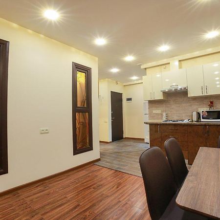 Best Apartments 耶烈万 外观 照片