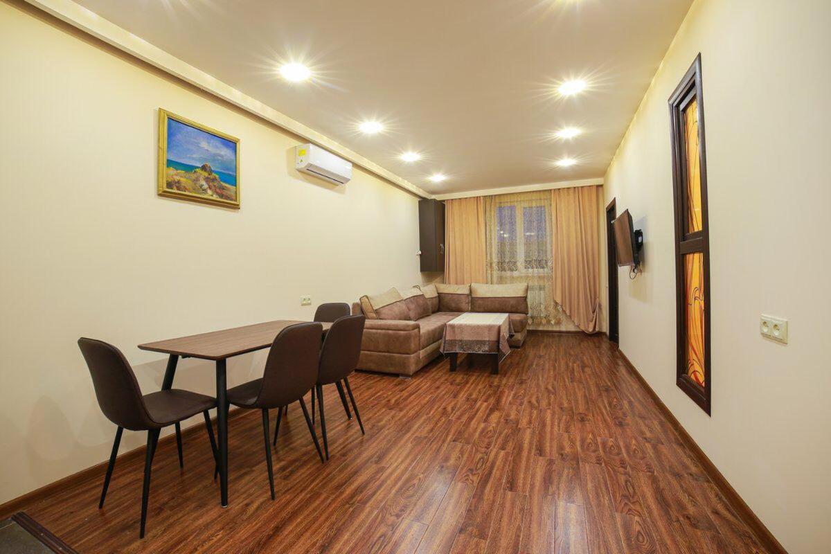 Best Apartments 耶烈万 外观 照片