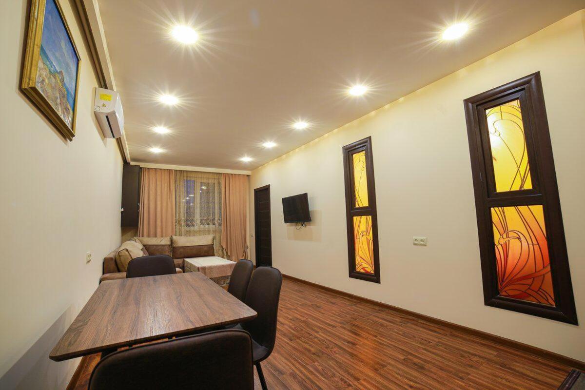 Best Apartments 耶烈万 外观 照片